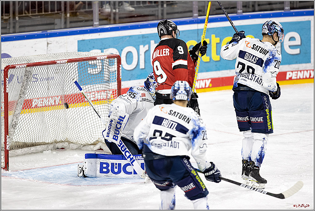 PENNY DEL 1. Playoff Runde;  Koelner Haie - ERC Ingolstadt; Koeln, 05.04.2022
